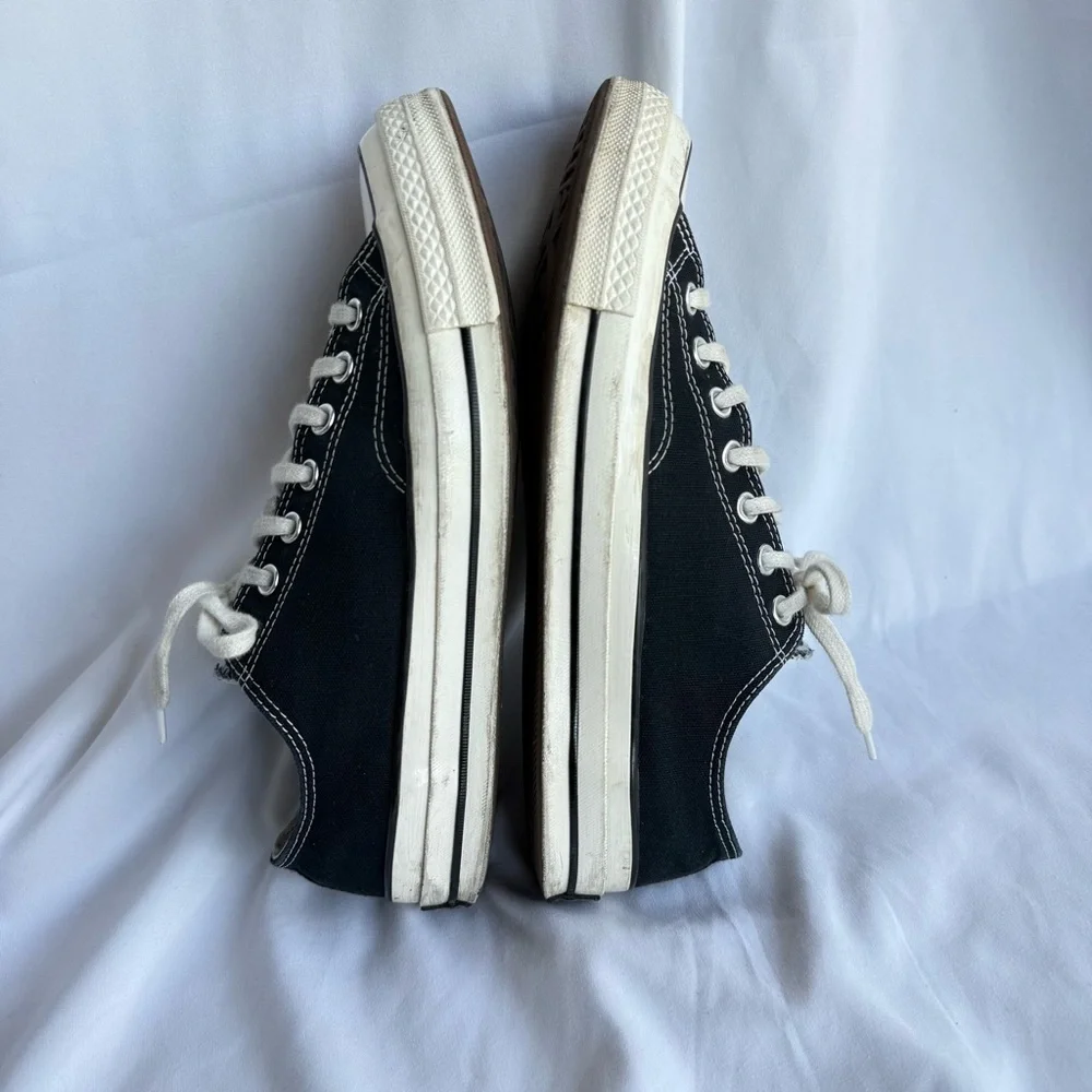 9.5 Mens/11.5 Womens Converse All Star Classic Black/White Canvas Low Tops - Picture 3 of 11